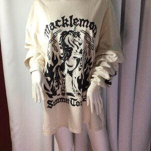 Macklemore lot760 nwot